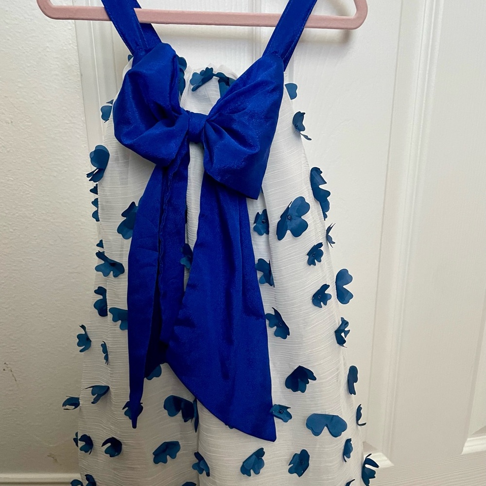 Blue and White flower appliqué dress with bow